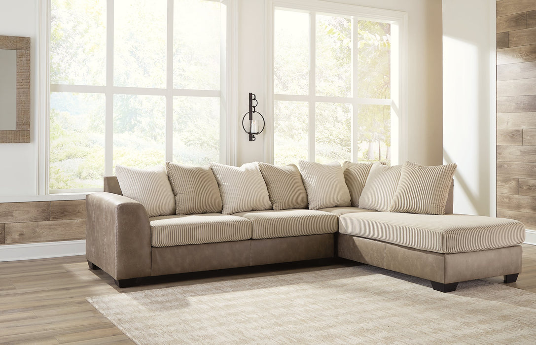 Keskin Living Room Set