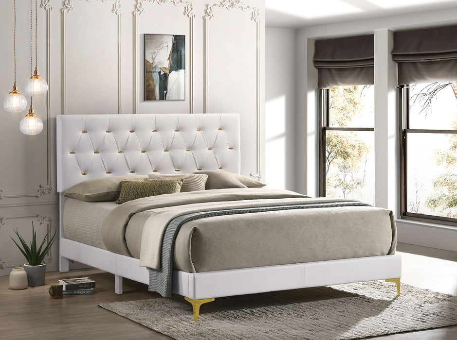 Kendall Panel Bed E.King, & Queen Black & White