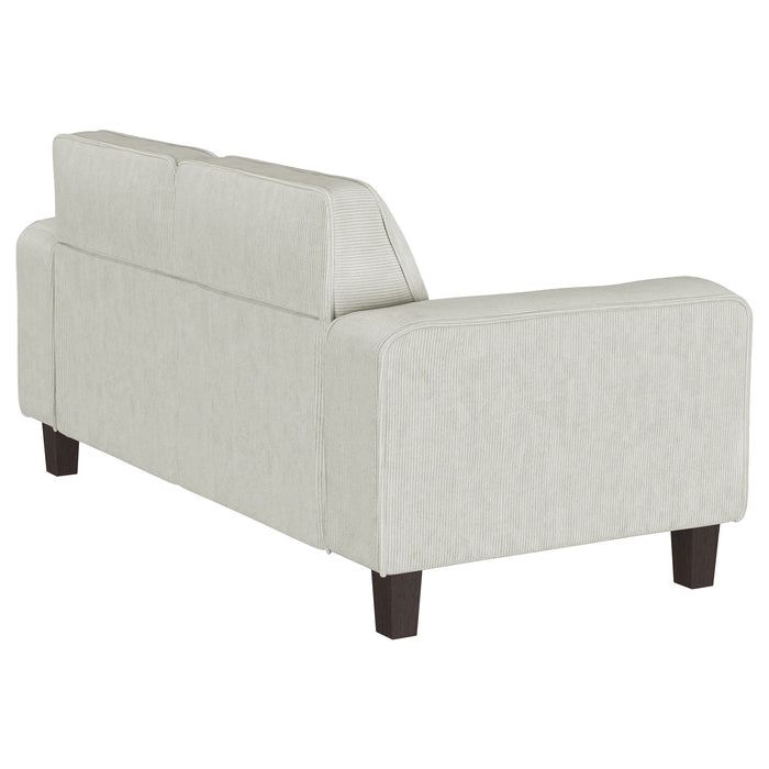 Deerhurst Loveseat