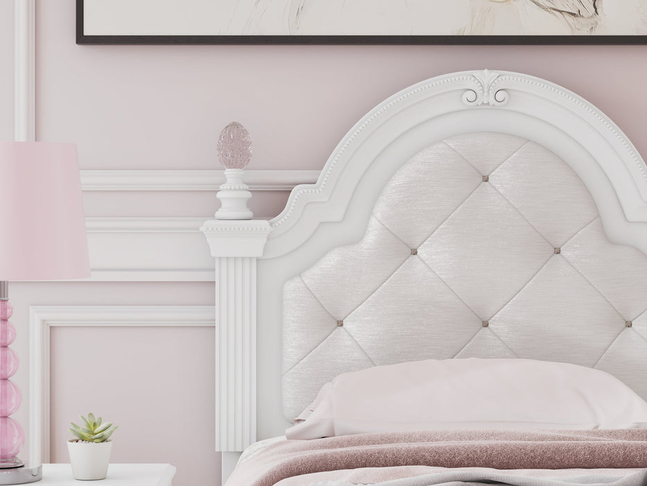 Kozlani Upholstered Bed