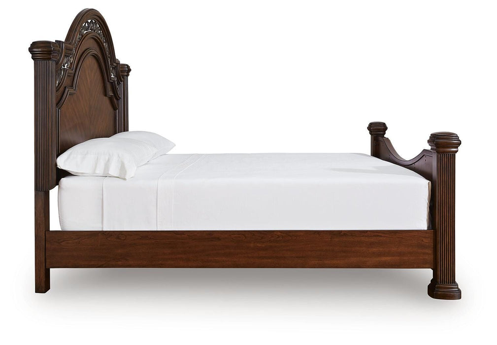 Lavinton Bedroom Set