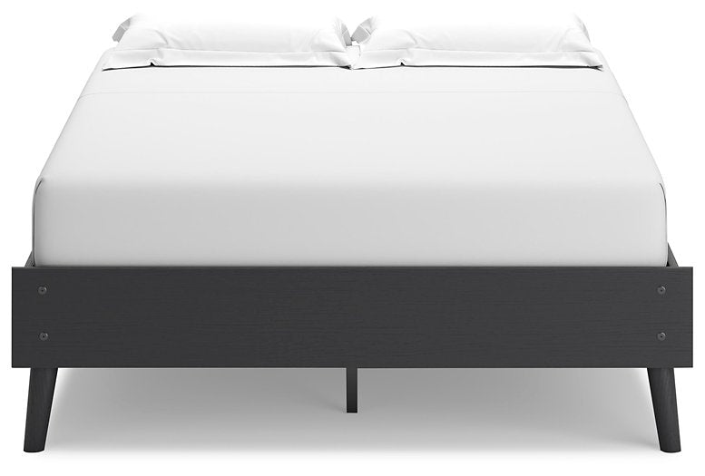 Charlang Panel Bed