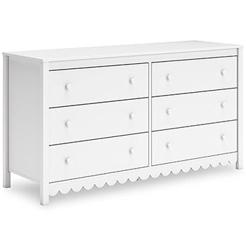 Hallityn Dresser