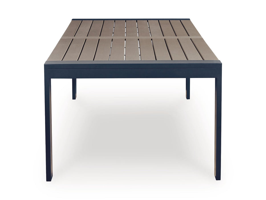 East Beach Outdoor Dining Set