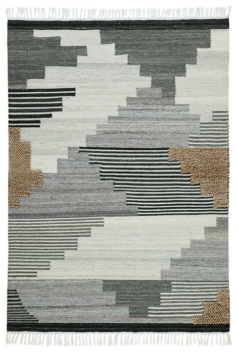 Roxsburg 5' x 7' Rug image