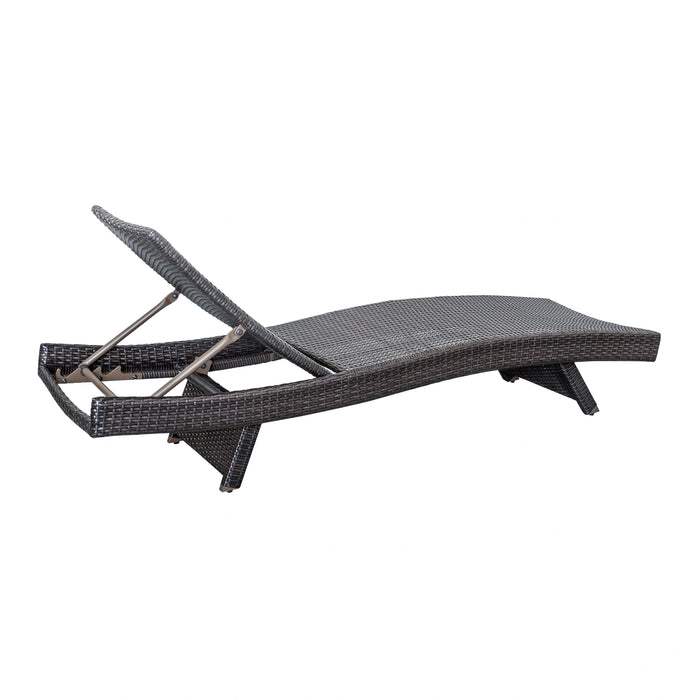 Serene Outdoor Chaise Lounger