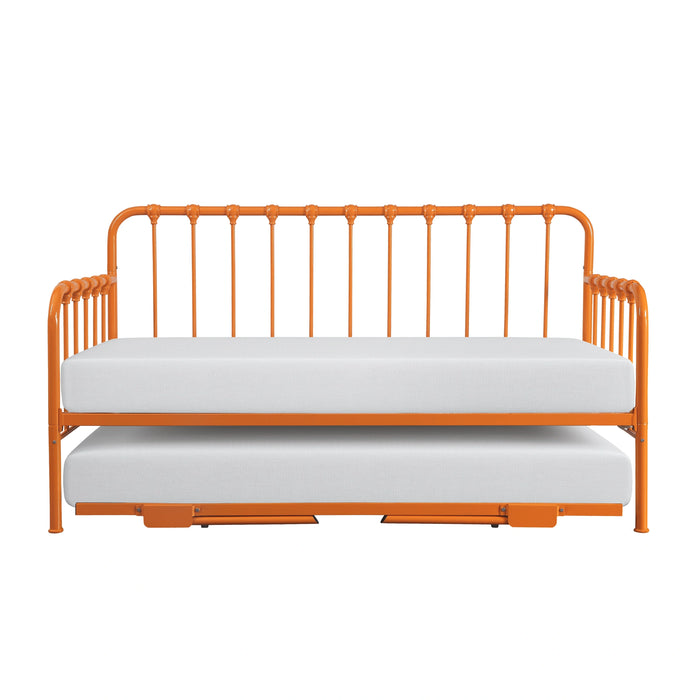 Constance Daybed With Lift-Up Trundle